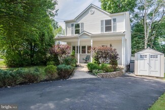 382 Juniper St, Warminster, PA 18974