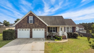 193 Checkmate Ct, Cameron, NC 28326