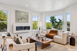 95 Nordhoff St, San Francisco, CA 94131