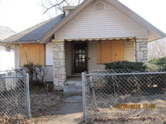 1115 Newton Ave, Kansas City, MO 64126