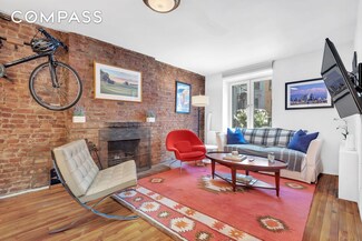 220 W 15th St Unit 1A, New York, NY 10011