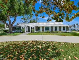 6923 Old Whiskey Creek Dr, Fort Myers, FL 33919