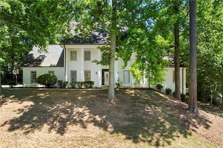 410 Glenmont Ct, Atlanta, GA 30350