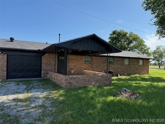 1950 Cimmaron Rd, Wilson, OK 73463