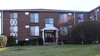 127 King St Unit 304, Franklin, MA 02038