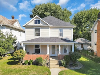 708 N High St, Lancaster, OH 43130