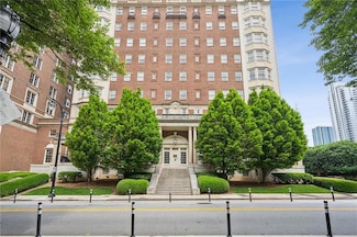 30 5th St NE Unit 105, Atlanta, GA 30308