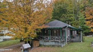 2023 Lands End Rd, Whitehall, NY 12887