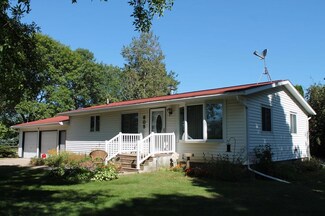 605 6th Ave SW, Waukon, IA 52172