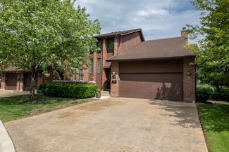 1221 Beau Dr, Park Ridge, IL 60068
