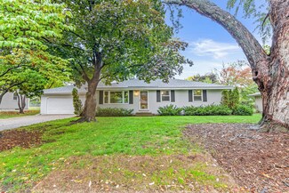 10224 Washburn Cir S, Minneapolis, MN 55431