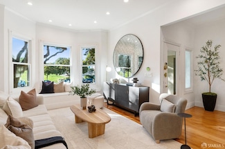 545 Dolores St Unit 545, San Francisco, CA 94110