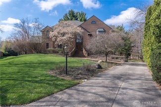 514 Shambord Cir, Dayton, OH 45429