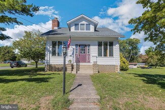 119 State St, Elmer, NJ 08318