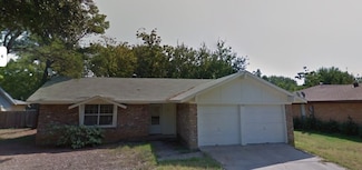 5410 Kings Manor Dr, Lake Dallas, TX 75065