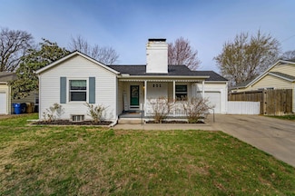 231 S Old Manor Rd, Wichita, KS 67218