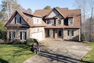 394 Stonecliff Ln, Clover, SC 29710