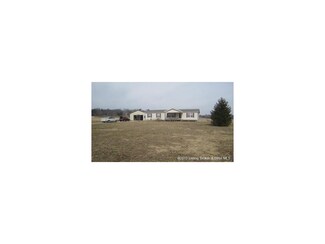 2704 W Salem Rd, Underwood, IN 47177