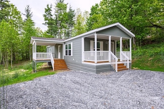 695 Ridge Crest Ln, Cullowhee, NC 28723