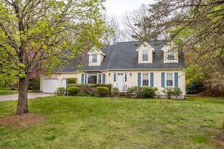 10 Donato Dr, Franklin, MA 02038