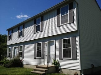 125 A Sullivan St, Berwick, ME 03901