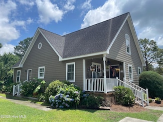 90 Spring Branch Dr, Harrells, NC 28444