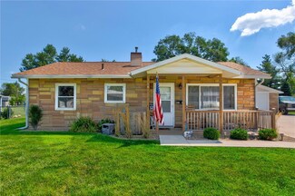 5419 Ohio St SW, Cedar Rapids, IA 52404