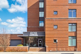 828 Bobcat Ave Unit 305, Grandview Heights, OH 43212
