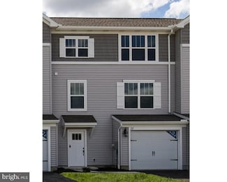 212 Highland Ct, Annville, PA 17003