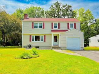 11 Lawler Rd, West Hartford, CT 06117