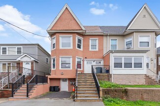 99 W 50th St, Bayonne, NJ 07002