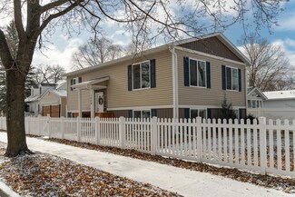 1009 8th Ave SE, Rochester, MN 55904