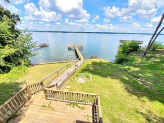 2217 Calhoun Dr, Abbeville, AL 36310