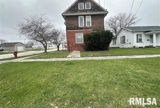 500 N 1st St, Monmouth, IL 61462