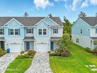 208 Boracay Cir, Saint Johns, FL 32259