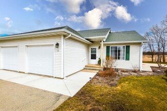 870 Patricia Ct Unit 14, Green Lake, WI 54941