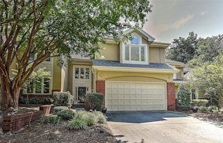 6623 Gaywind Dr, Charlotte, NC 28226