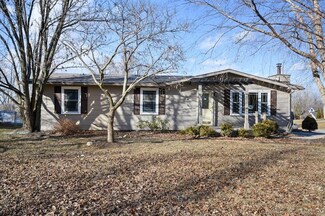 4201 Park Lawn Dr, Des Moines, IA 50321