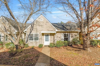 1248 Gazebo Ct, Charlottesville, VA 22901