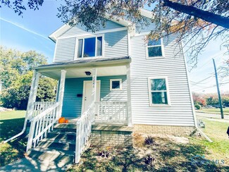 2246 Warren St, Toledo, OH 43620