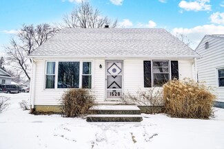 1528 Sinclair St, Fort Wayne, IN 46808