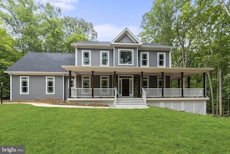 5901 Copper Mill Dr, Fredericksburg, VA 22407