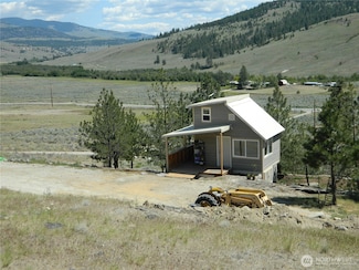 995 State Route 20, Tonasket, WA 98855