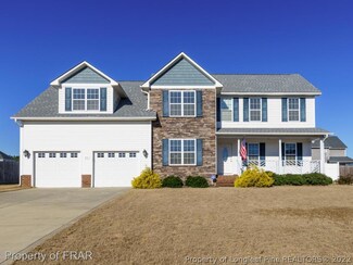 27 Hanson Ct, Bunnlevel, NC 28323
