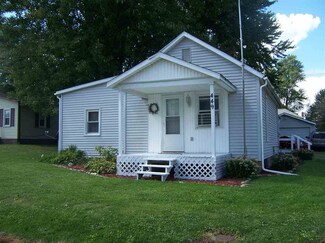 449 Olive St, Cromwell, IN 46732