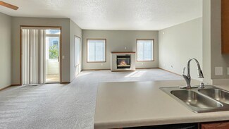 6860 Meadow Grass Ln S, Cottage Grove, MN 55016