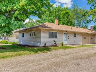 3221 8th St Unit 3223, Cuyahoga Falls, OH 44221