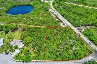 0 Osceola Ct, St. Petersburg, FL 33702