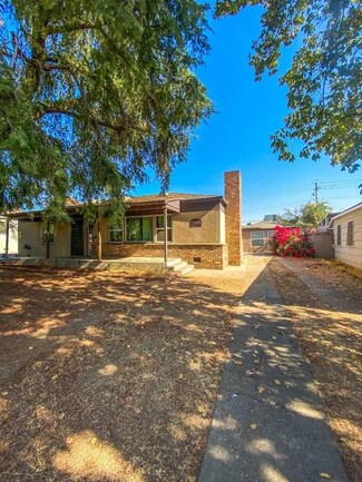 2409 Lomita Verde Dr, Bakersfield, CA 93305