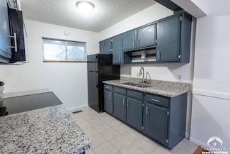 255 N Michigan St Unit 1-2, Lawrence, KS 66044